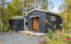 Bellbird Cottage - Lake Taupo Bach